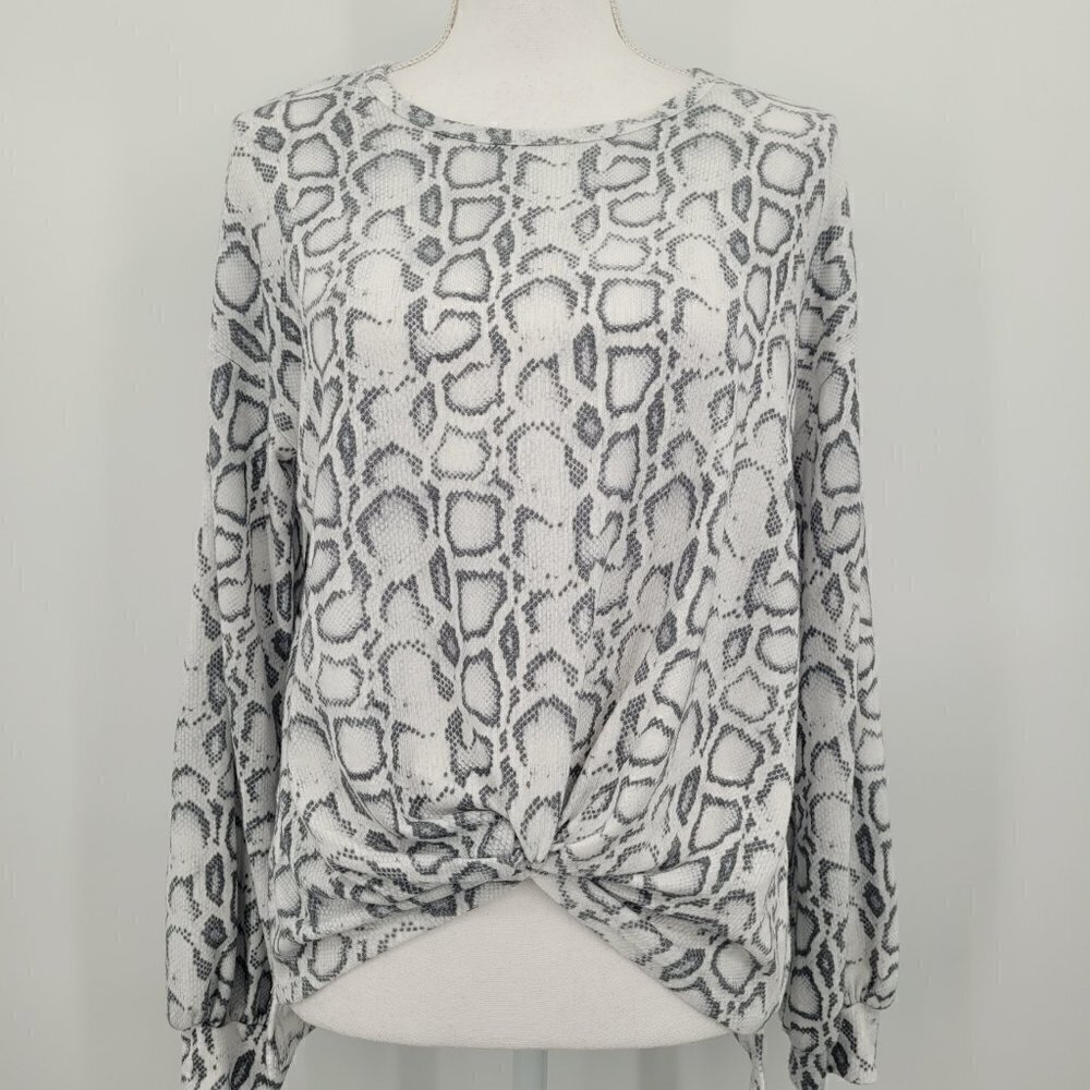 Karen Kane Animal Print Twist Front Top
